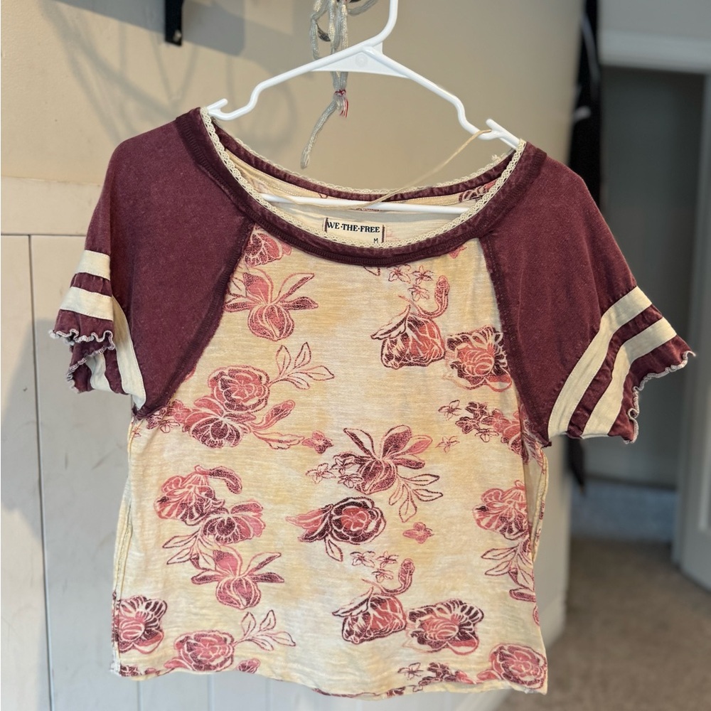 Free People Burgundy and Cream Floral Short Sleeve Tee